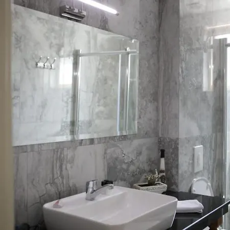 Hotel Vila Adel 4*