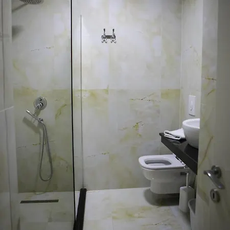 Hotel Vila Adel Korce