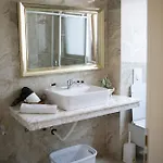 Hotel Vila Adel 4*