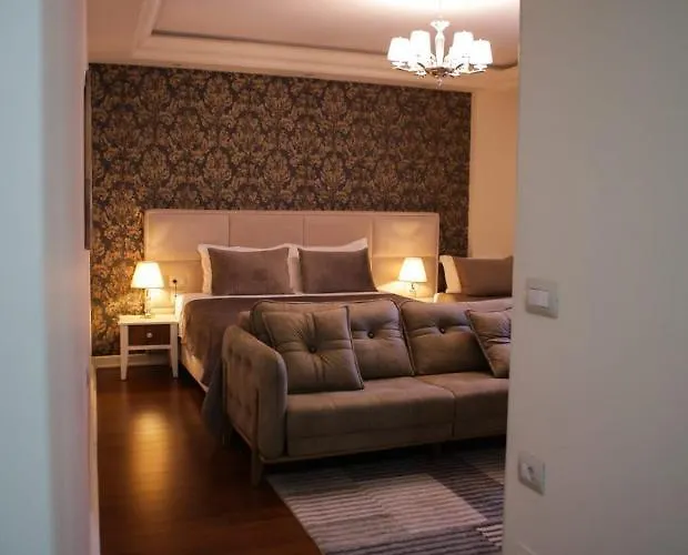 Vila Adel 4* 科尔察